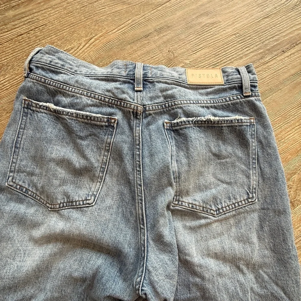 Pistola Blue Denim wide leg distressed Jeans 31
